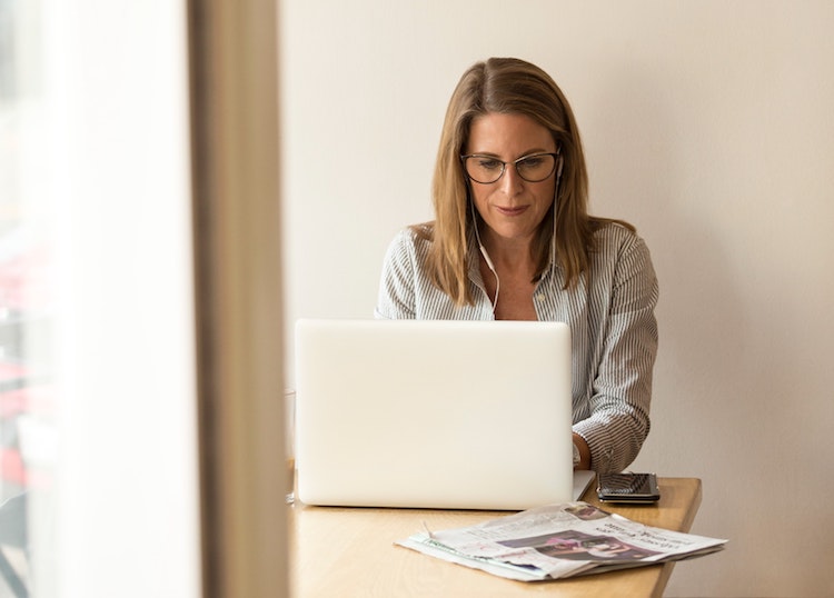 Online interview guide: How to run brilliant video interviews Online interview guide: How to run brilliant video interviews